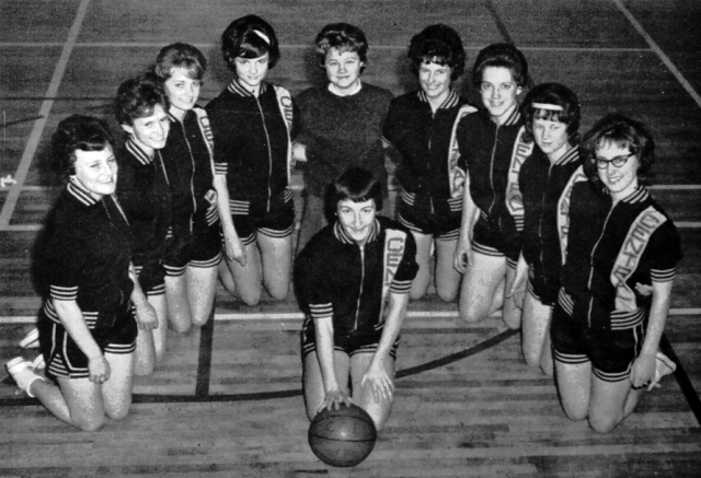 1963 Basketbabes
Front: Marg Curry<br>Karen Saul, Karen Watson, Cheryl Fryklund, Patty Ewart, Marilyn Taylor<br>Joan Evans, Louise Butler, Gail Fear, Connie Pudden