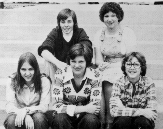 1975 Girls Brier<br>F: Maria Hill, Diane Kramski, Carol Rudd<br>B: Julie Burke, Andrea Hughton