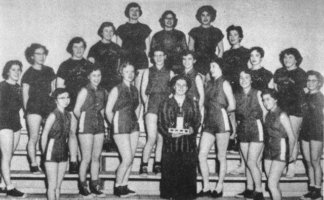 1954 Girls Intermediate Basketball<br>Basketbabes!